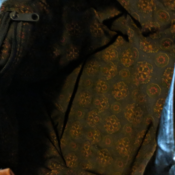 Purse - Picture 4 of 8